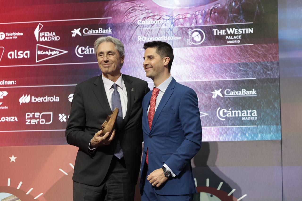 José Vicente Saz, rector de la Universidad de Alcalá, y Emilio Viciana, consejero de Educación, Ciencia y Universidades