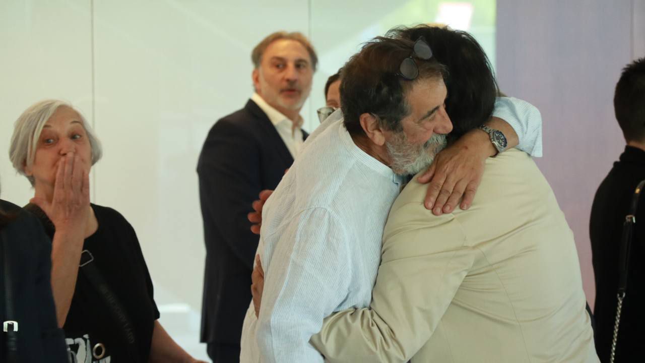 El escultor José Miguel Utande, creador de las esculturas que se entregan en los Premios Madrid