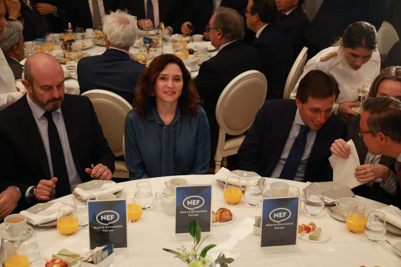 Pedro Rollán, presidente del Senado, Isabel Díaz Ayuso, presidenta de la Comunidad de Madrid, José Luis Martínez-Almeida, alcalde de Madrid.