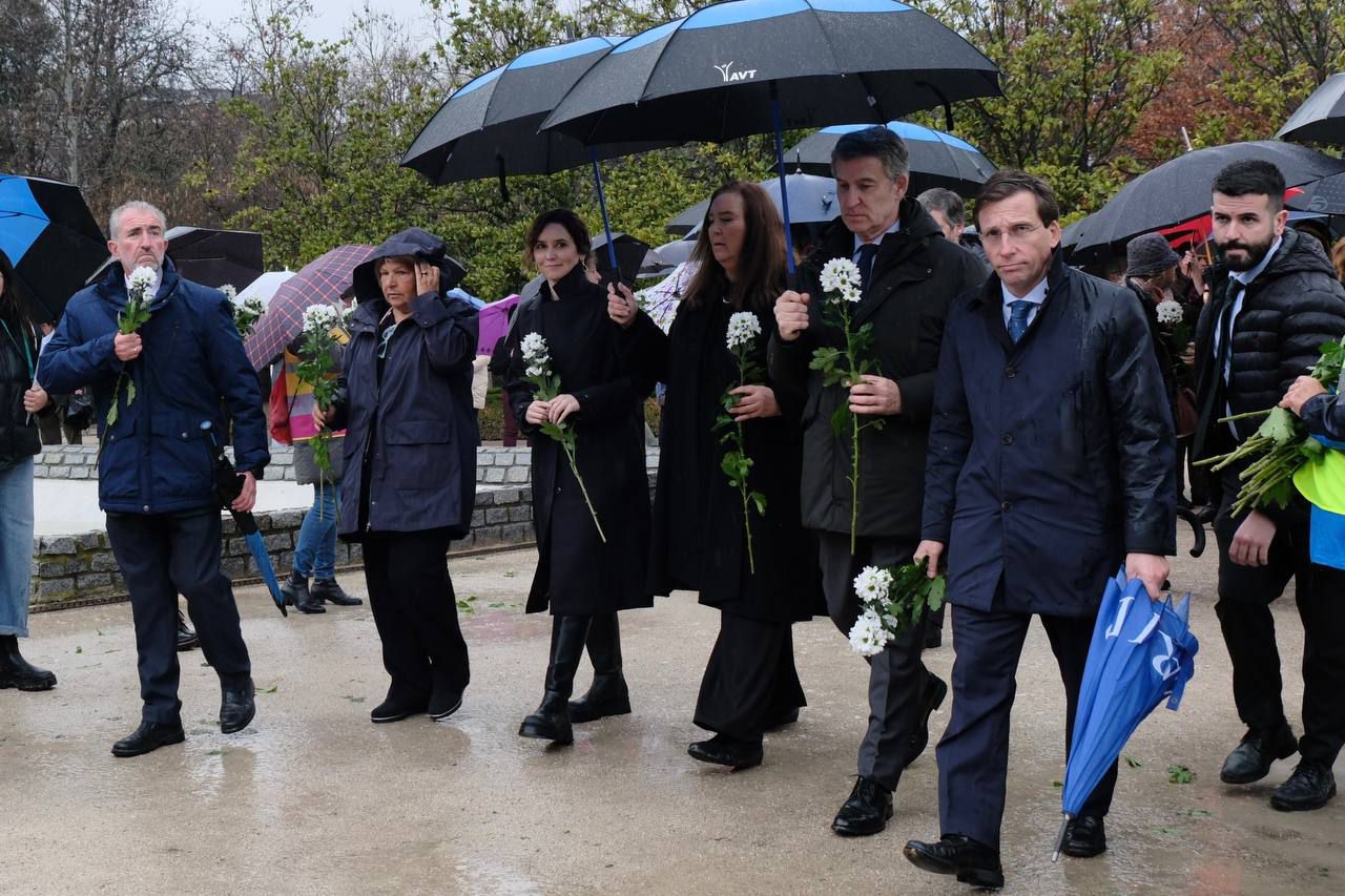 Homenaje a los fallecidos el 11M en el Bosque del Recuerdo

