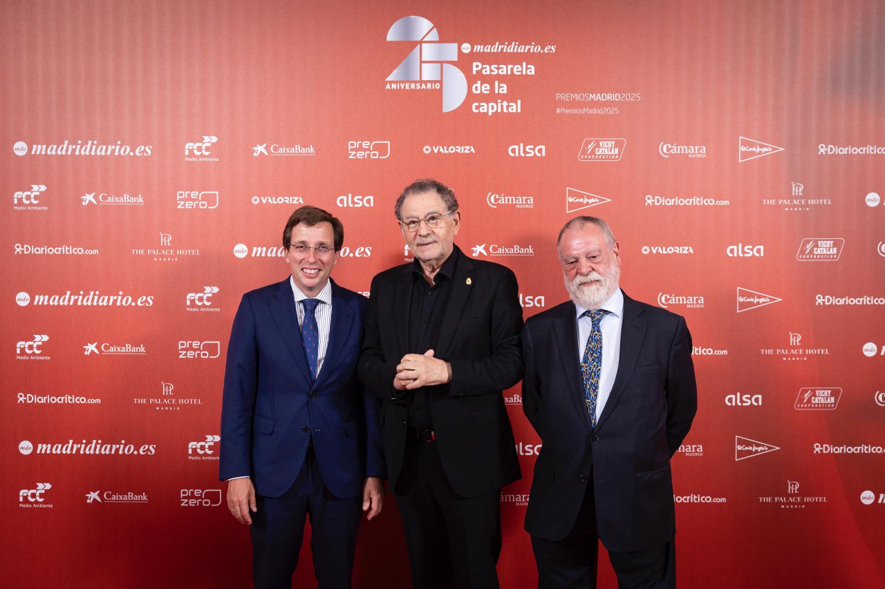 José Luis Martínez Almeida, Roberto Verino y José Brías