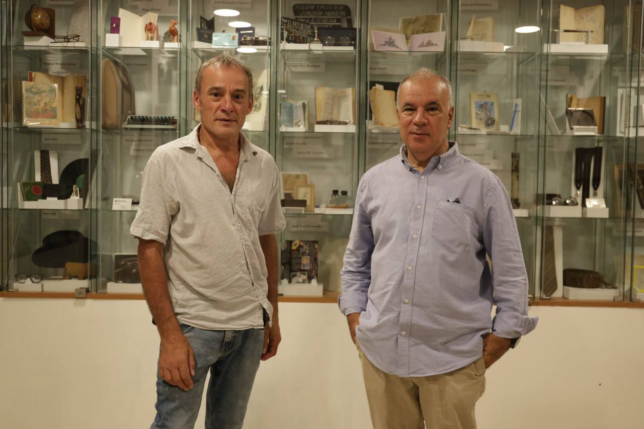 Claudio Pérez y Raúl Manrique, directores del museo