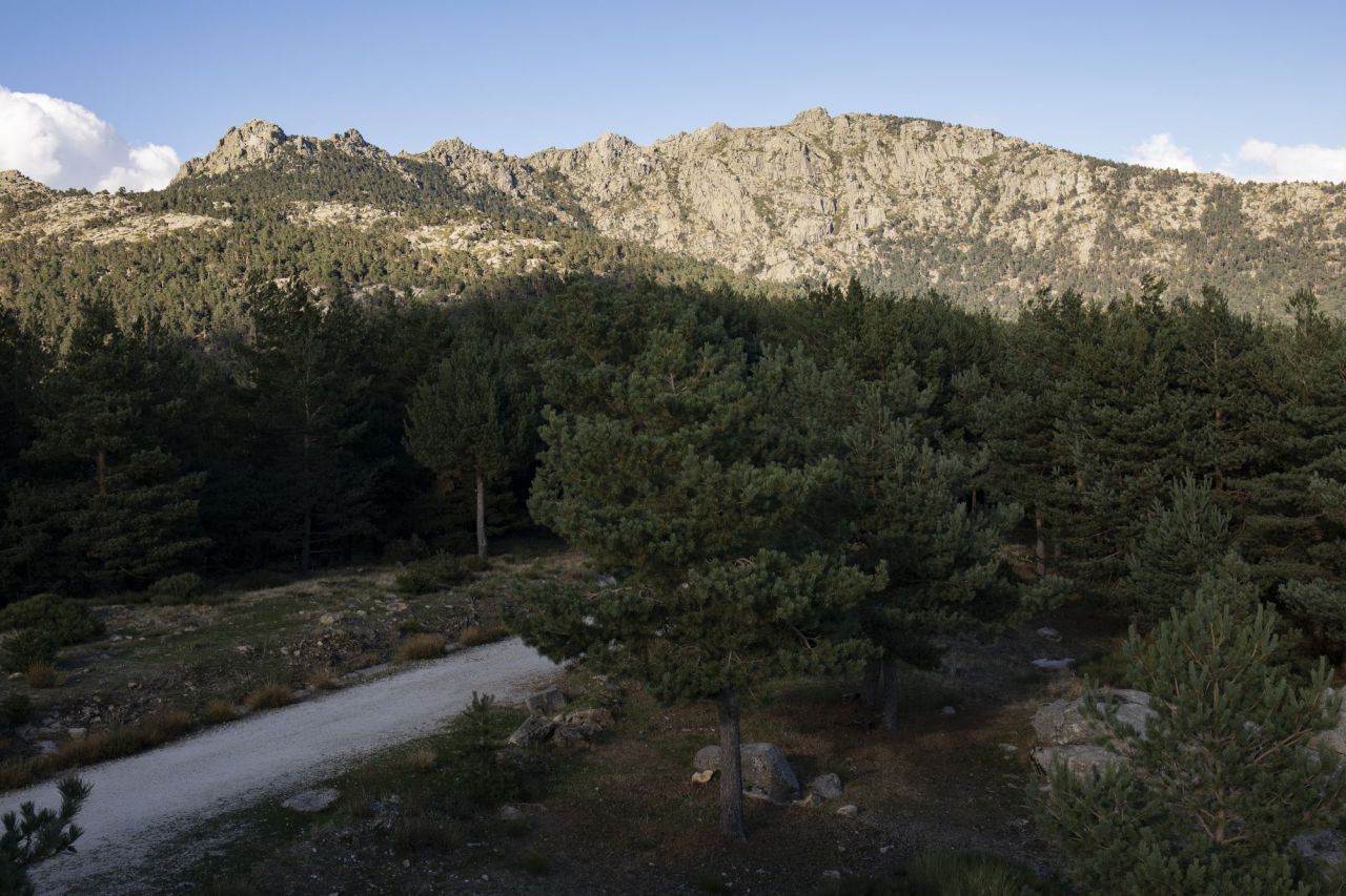 Vista de Siete Picos desde el mirador Vicente Aleixandre en Cercedilla