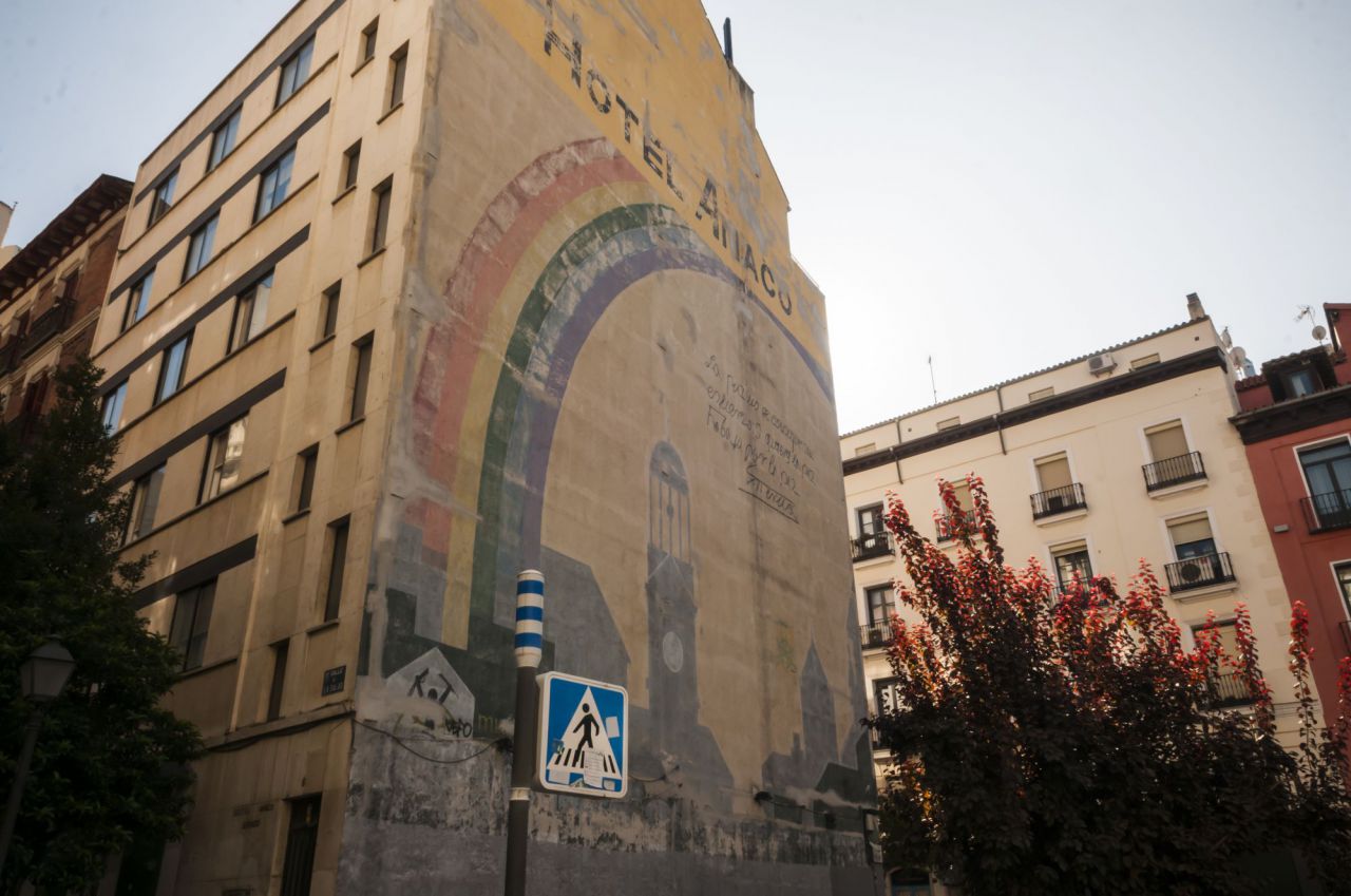 Mural de Ramón Polo en la Plaza del Carmen