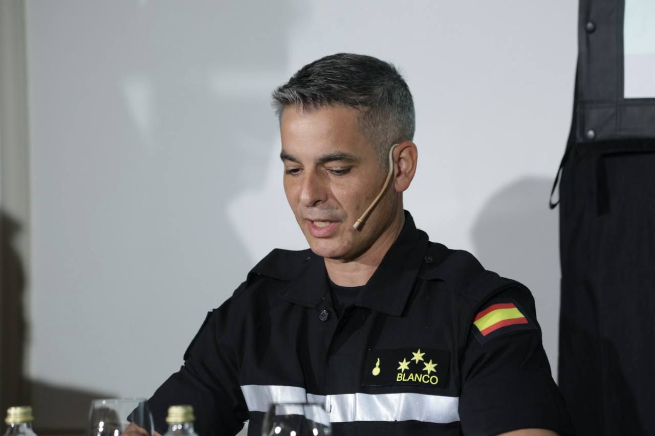 Capitán Julián Blanco Hernández, de la Unidad Militar de Emergencias (UME)