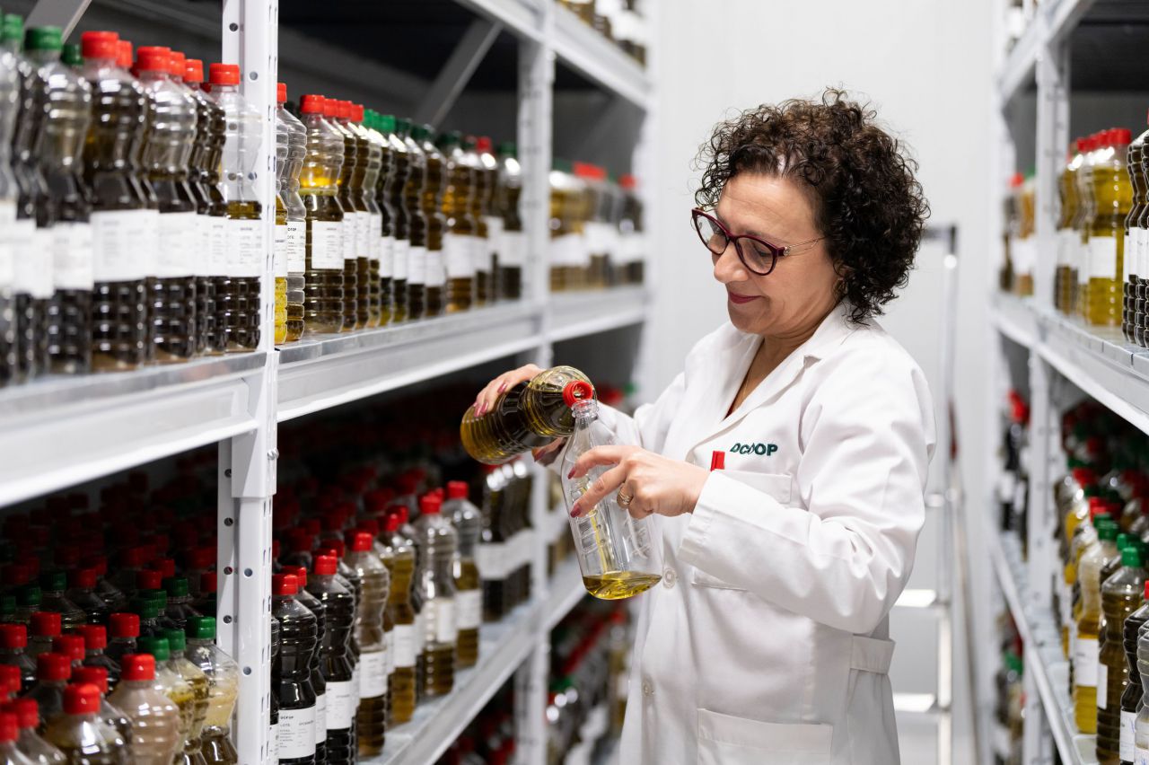Laboratorio de aceite en Antequera