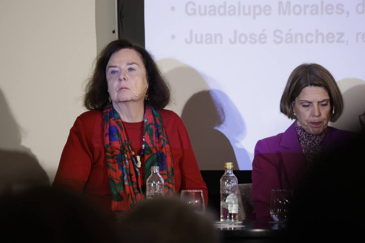 Guadalupe Morales, directora de la Fundación Mundo Bipolar, y Dolores Fernández-Villa, psicóloga sanitaria y miembro profesional de Red Aipis