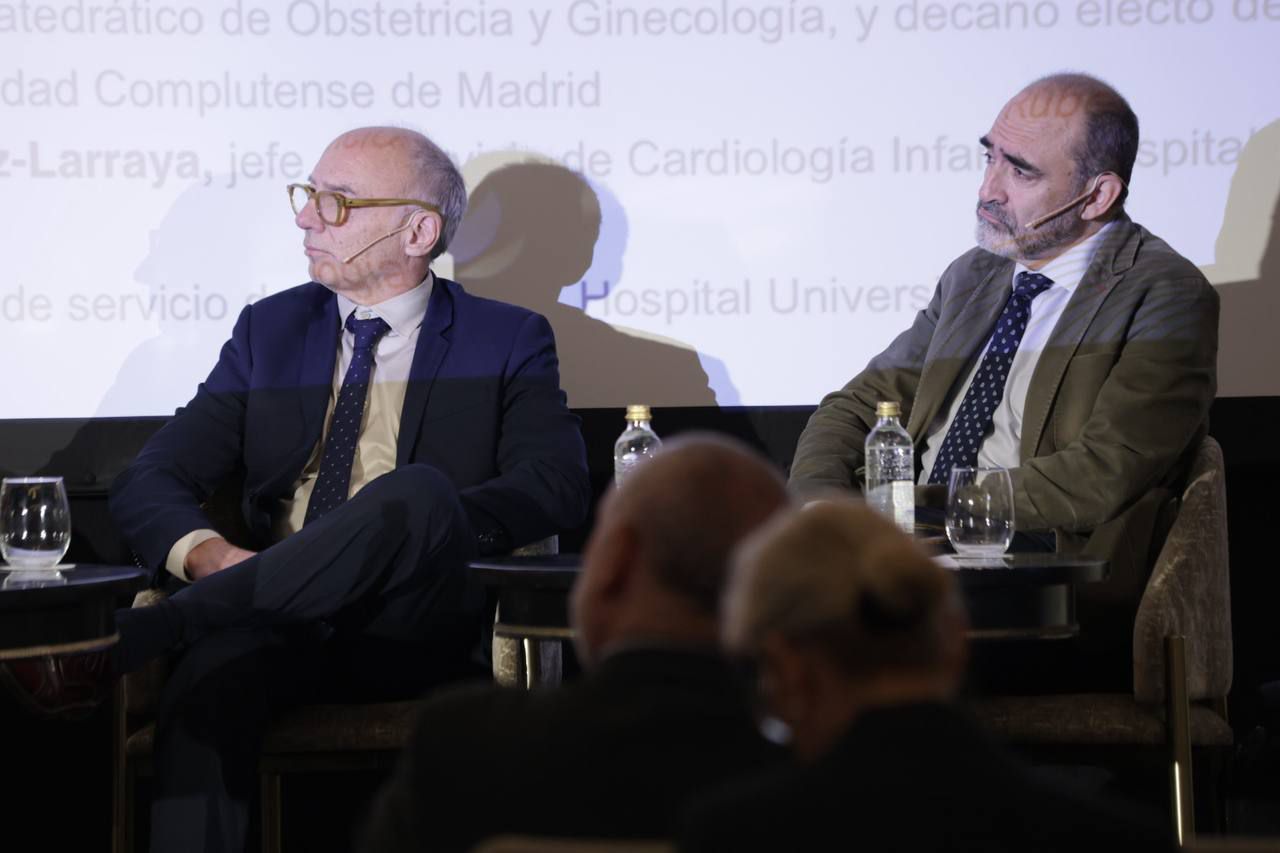 Raúl Moreno, jefe de servicio de Cardiología del Hospital Universitario La Paz, y Federico Gutiérrez, jefe de Cardiología Infantil del Hospital Ruber Internacional