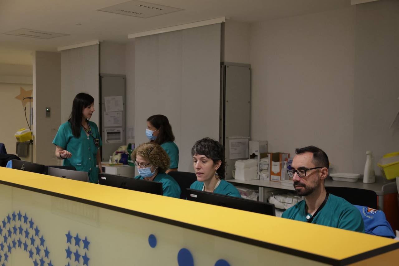 Control de enfermería de la unidad de neonatología del Hospital 12 de Octubre