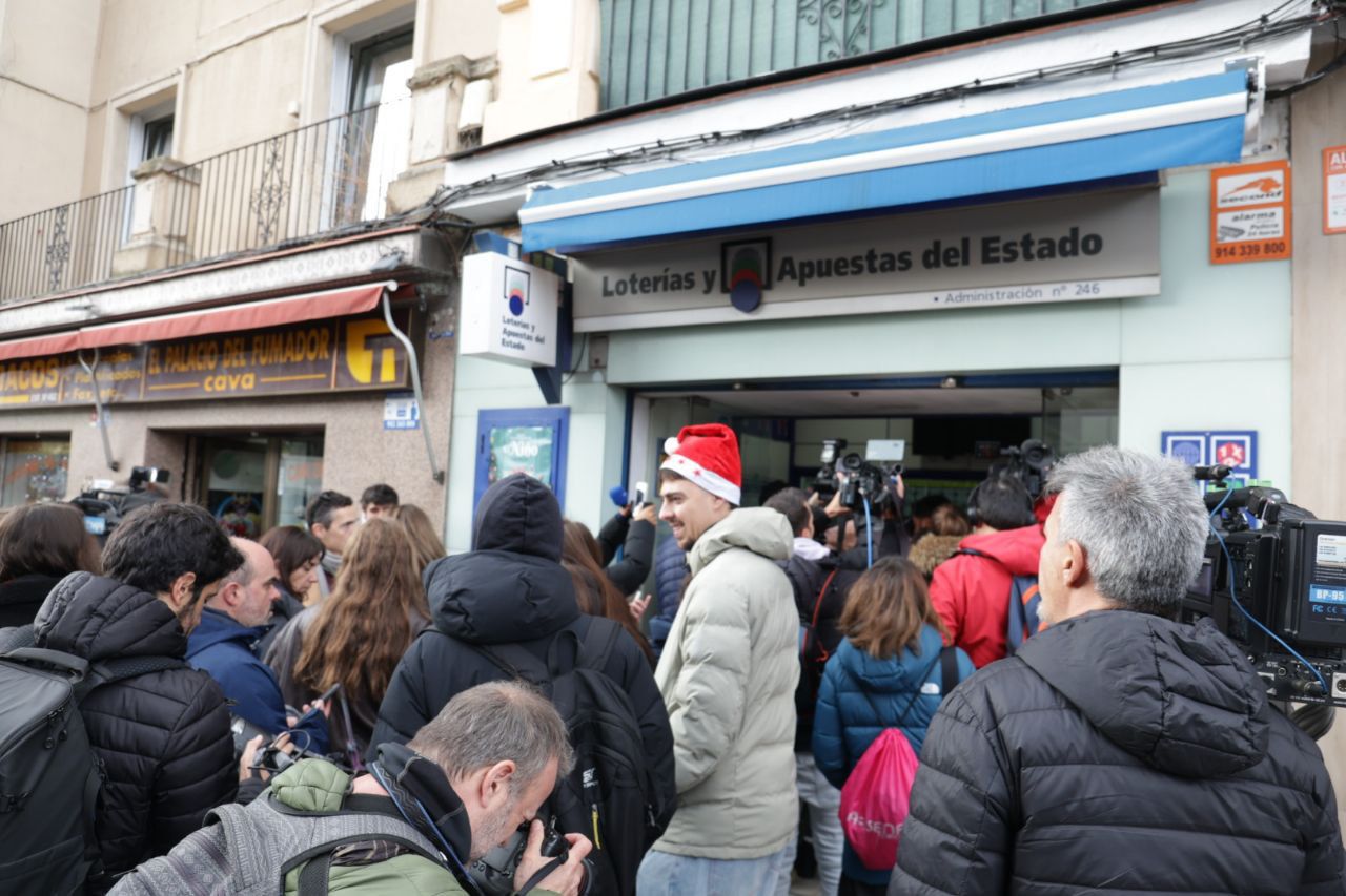 La Administración 246 de la capital, ubicada en la Calle Ricardo Ortiz número 8 de La Elipa, en el distrito de Ciudad Lineal