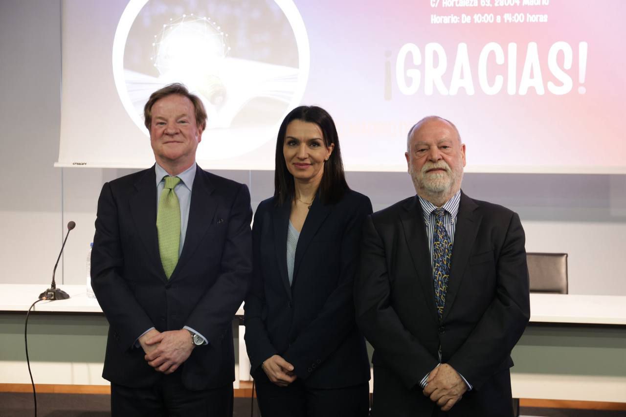 Juan Pajares, Mercedes Zarzalejo, José Brías