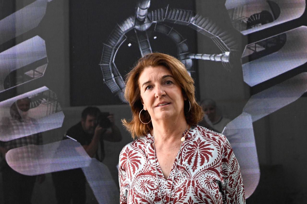 La artista Rosa Muñoz