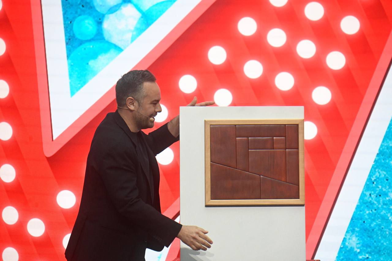 El mago Jorge Blass, como maestro de ceremonias.