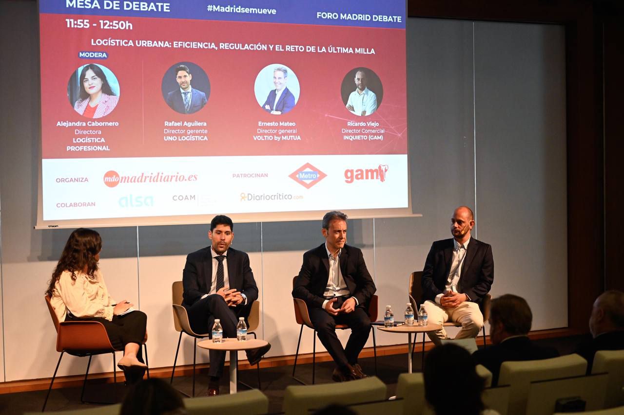 Mesa de debate 'Logística urbana: eficiencia, regulación y el reto de la última milla'