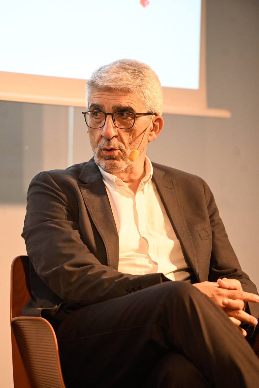 Antonio Iglesias, profesor de Logística Interna en el máster en Dirección de Logística, Transporte y Cadena de Suministro y director de Operaciones de ESIC Business & Marketing School
