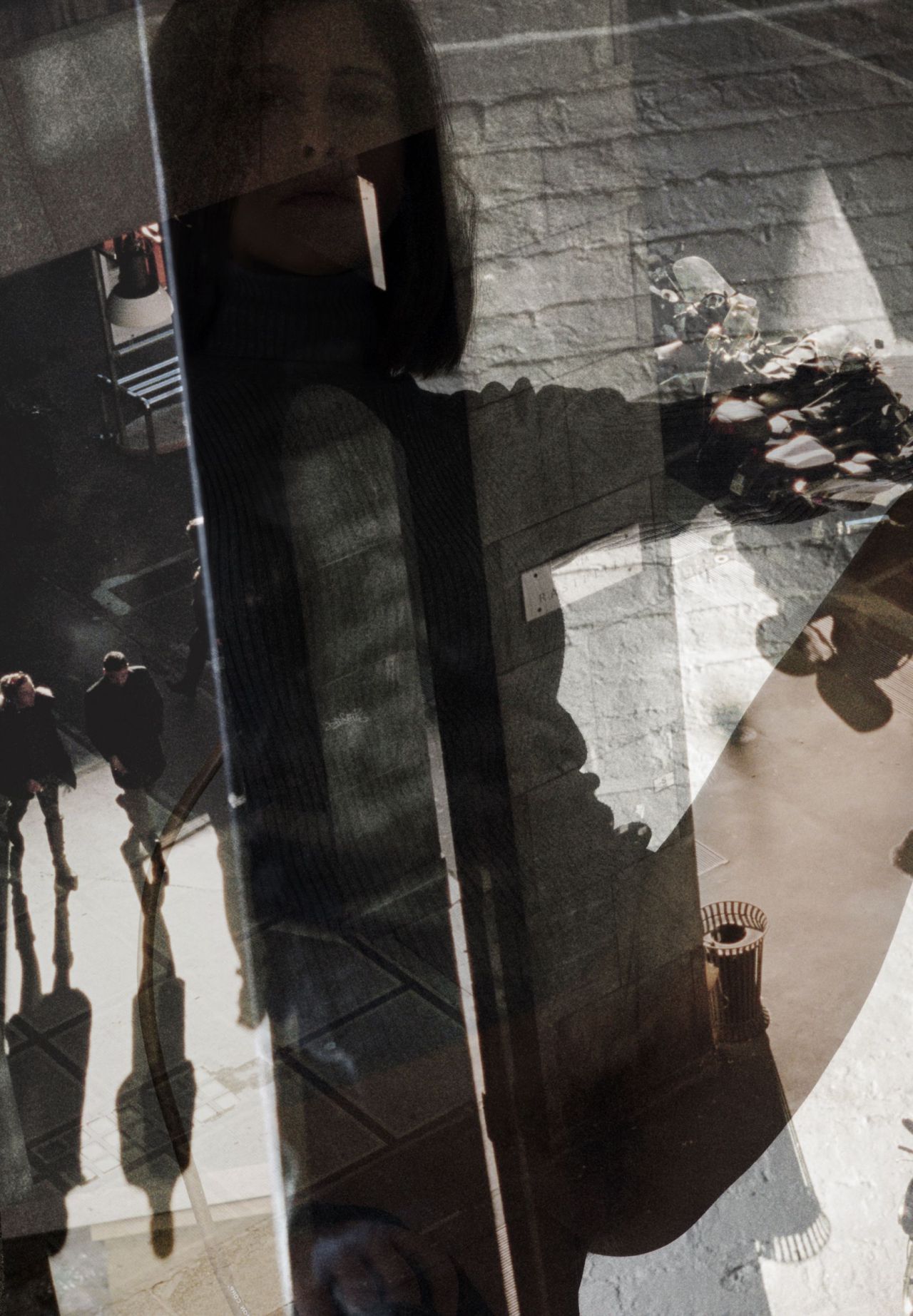 Talia Chetrit. Street Self-Portrait #2, 2015
Courtesy of the artist and kaufmann repetto Milan / New York, Sies + Höke, Düsseldorf, and Hoffman Donahue, New York / Los Angeles.