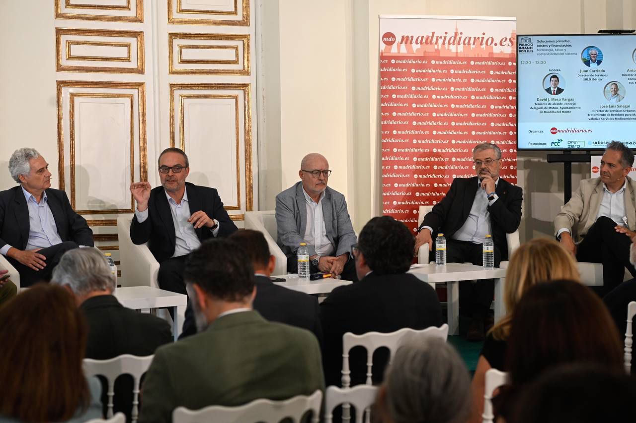 Segunda mesa de debate, 'Soluciones privadas, costes y financiación: tecnología, tasas y sostenibilidad del sistema'