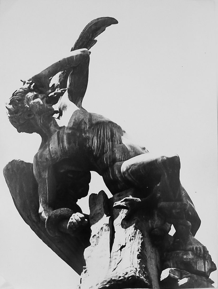 Ángel Caído , El Retiro