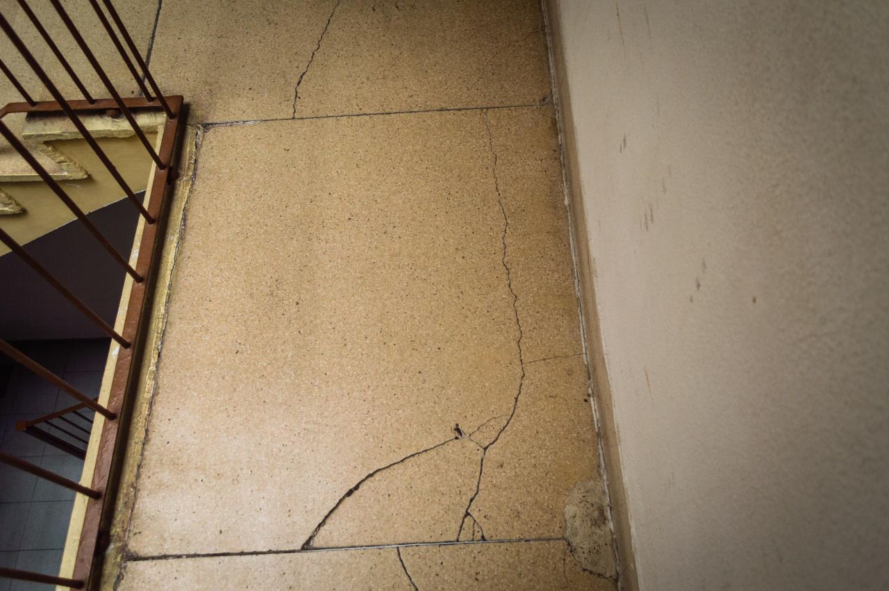Detalle de los desperfectos en el interior de una de las viviendas.