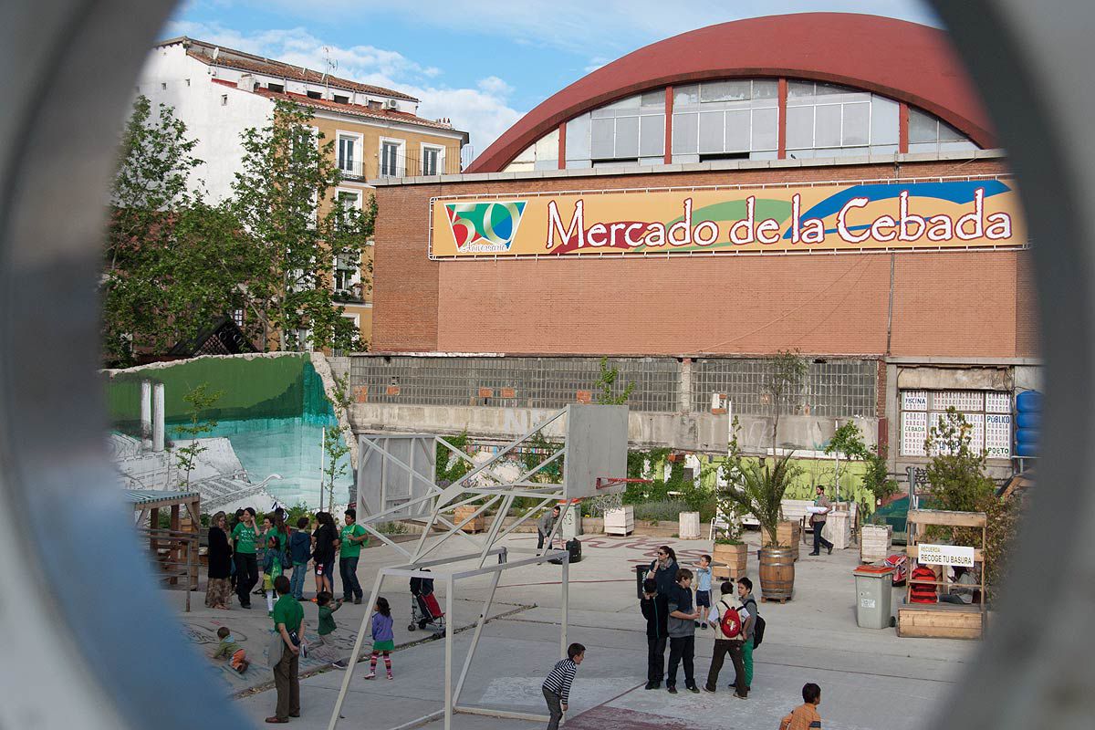 El Campo de la Cebada tiene cedida la parcela donde antes había un polideportivo en La Latina.
