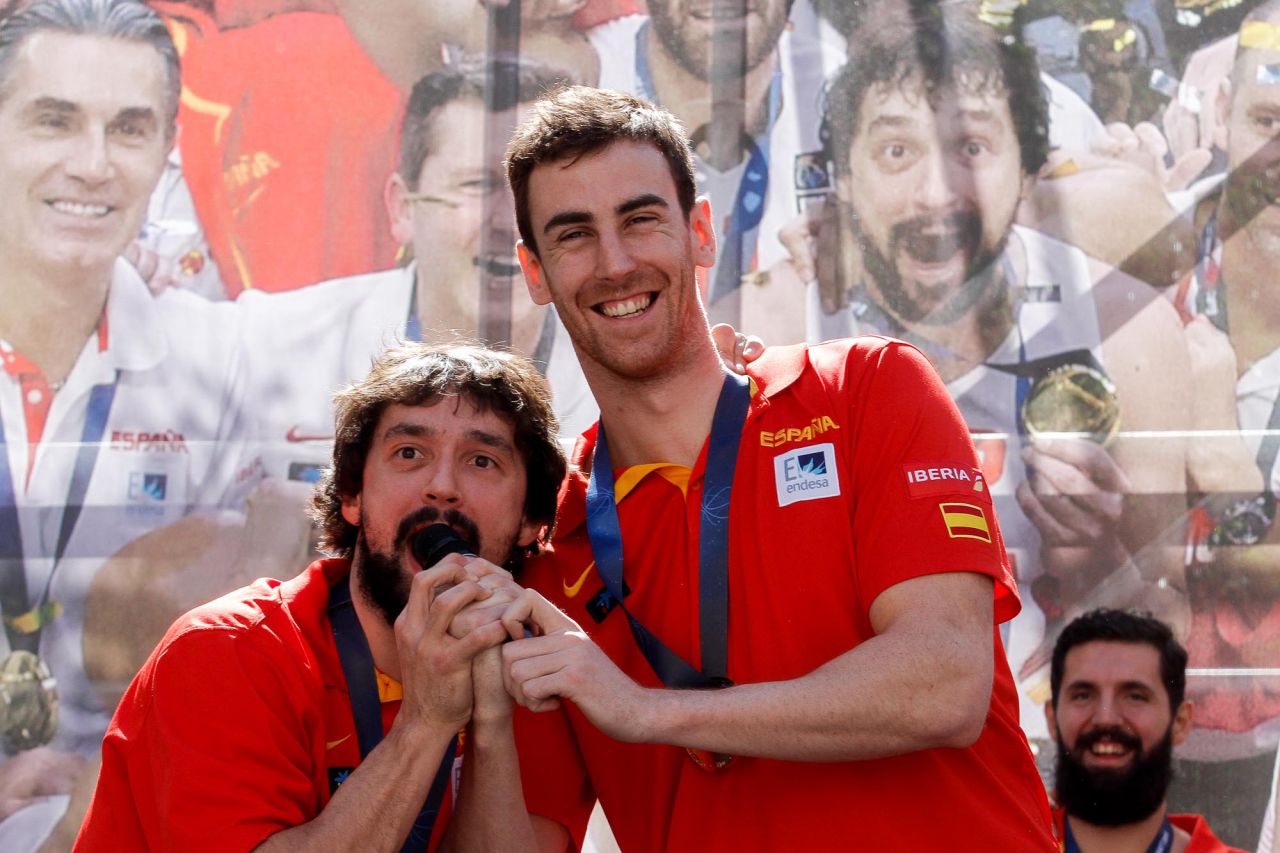 Sergio Llul grita Batman en alusión a Victor Claver.