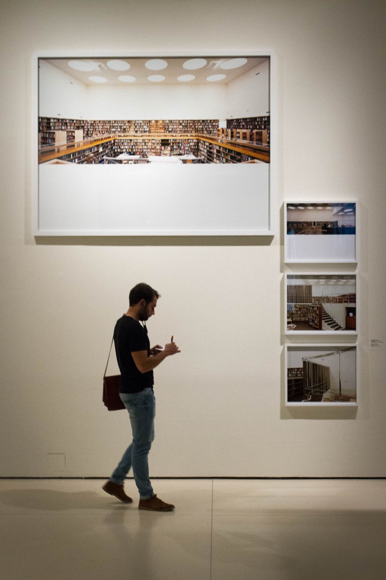 Exposición retrospectiva de las obras arquitectónicas y de diseño de Alvar Aalto en Caixaforum.