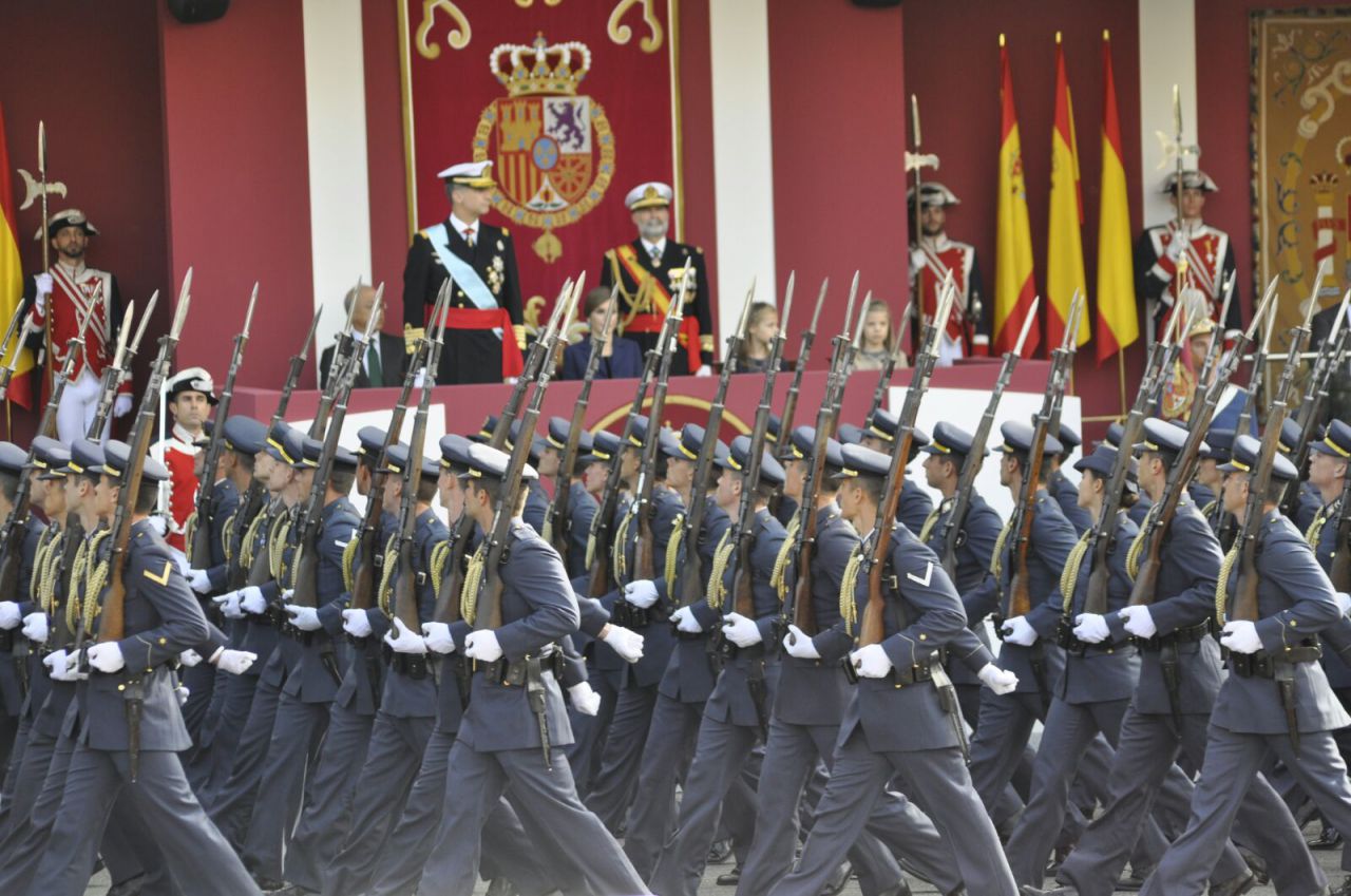 Felipe VI preside el desfile militar del 12 de octubre