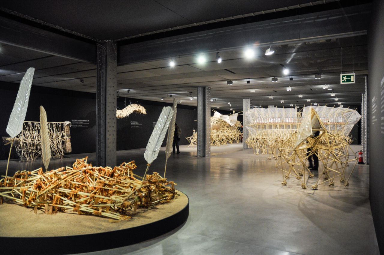 El Especio Fundación Telefónica exhibe, por primera vez en España, el universo de asombrosas criaturas del artista Holandés Theo Jansen.