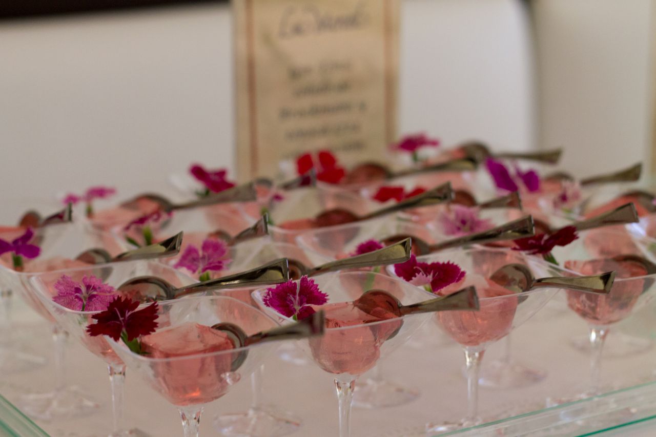 Tapa de Gin-tonic sólido, de La Merced.