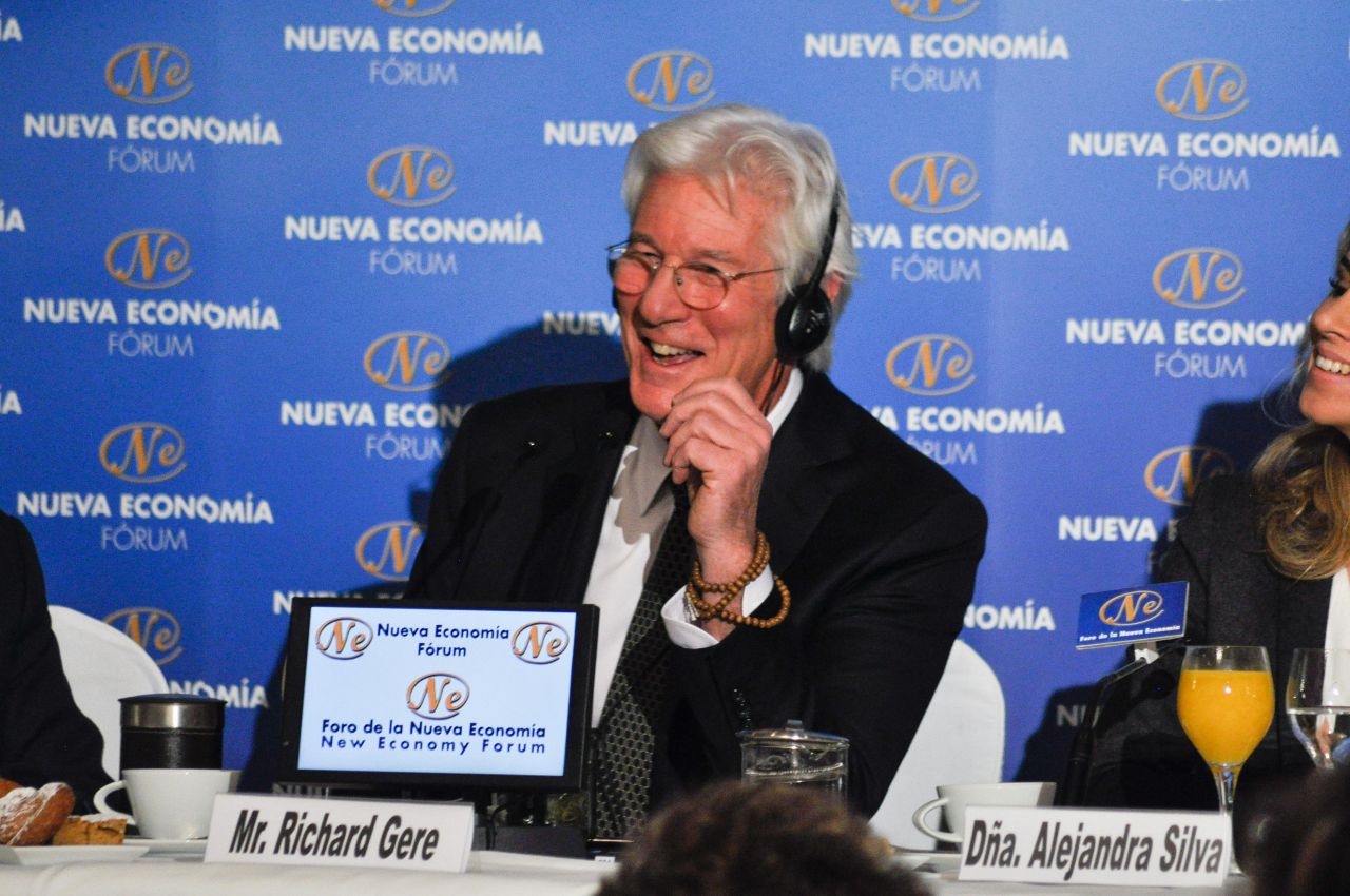 Desayuno informativo con Richard Gere. 