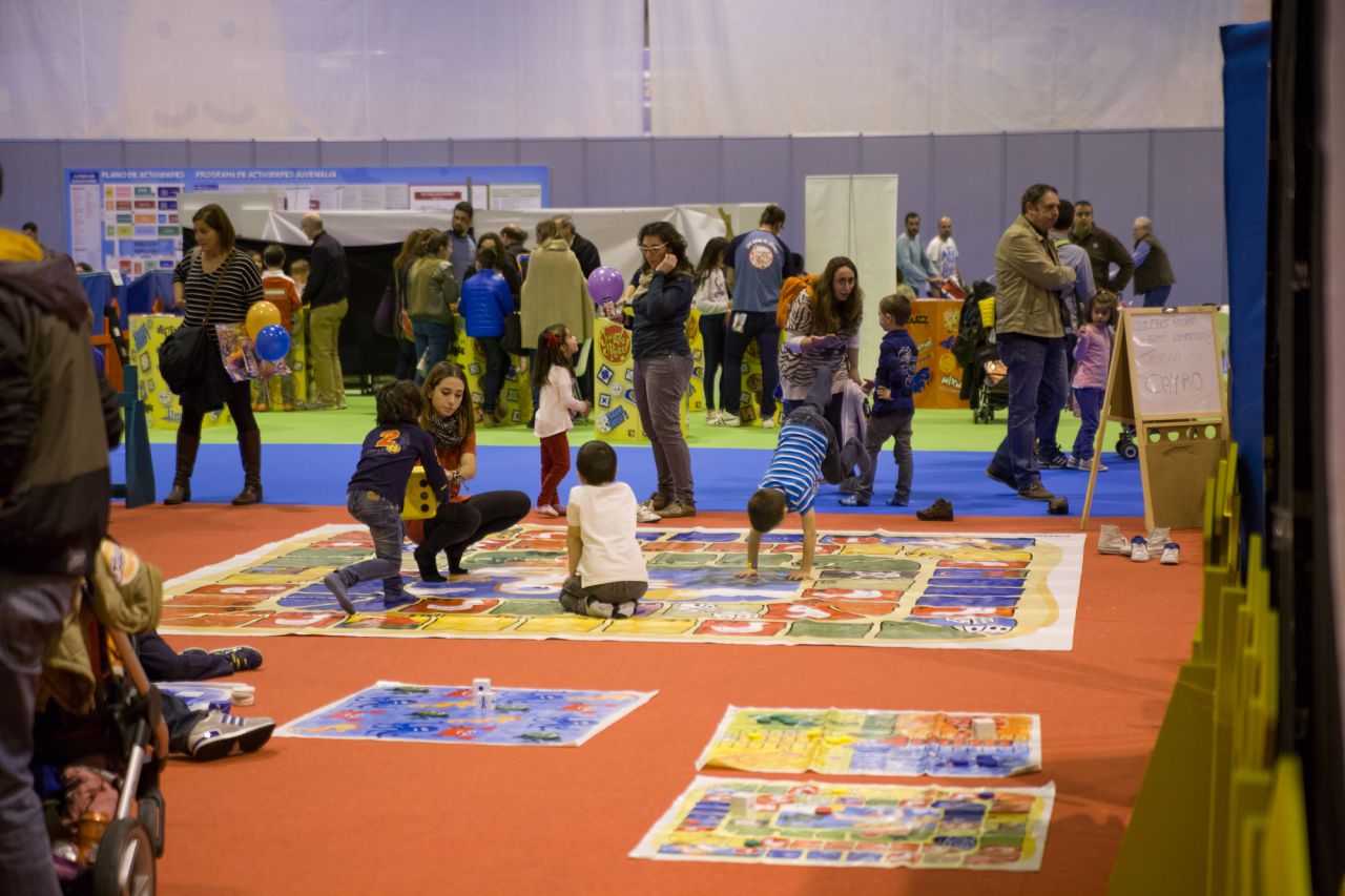 Juegos de mesa gigantes.
