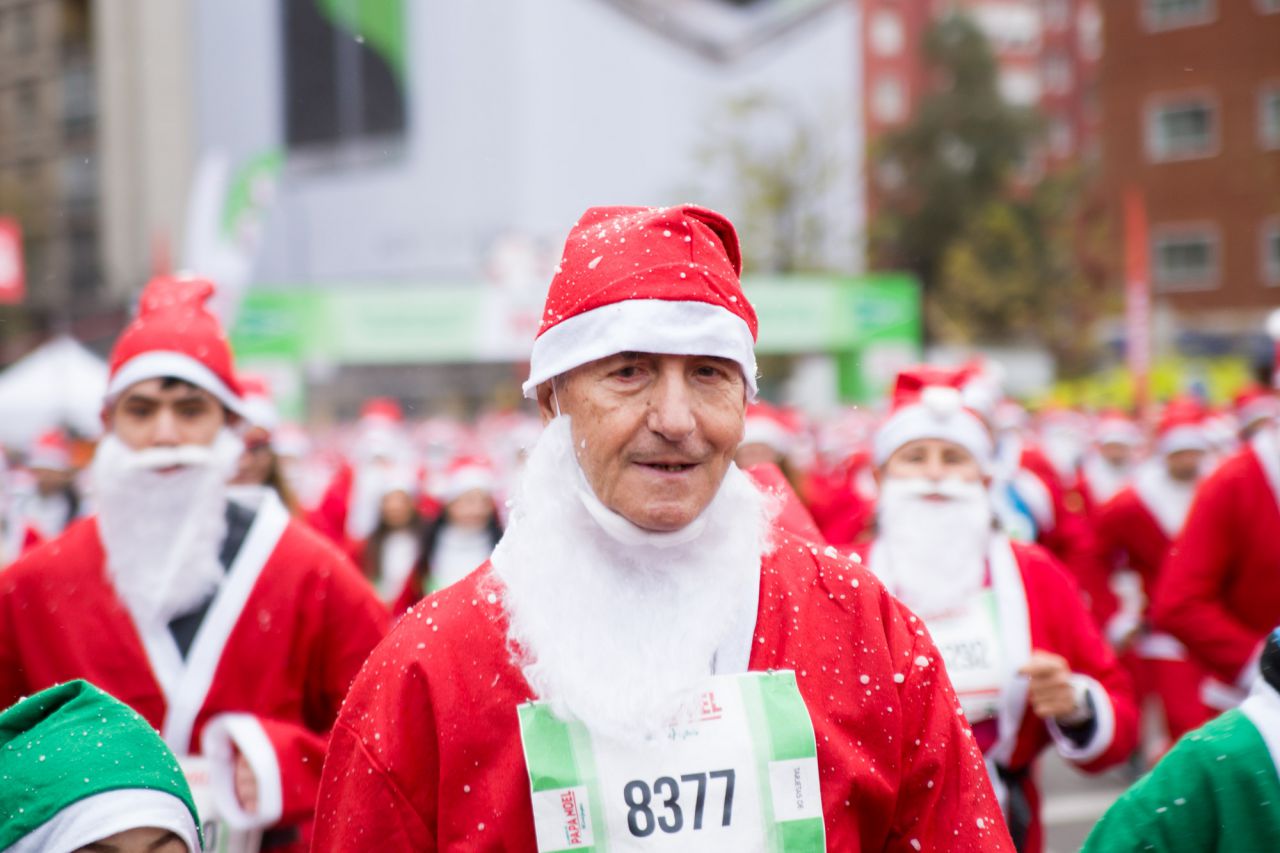 4ª edición de la carrera solidaria de Papá Noel.