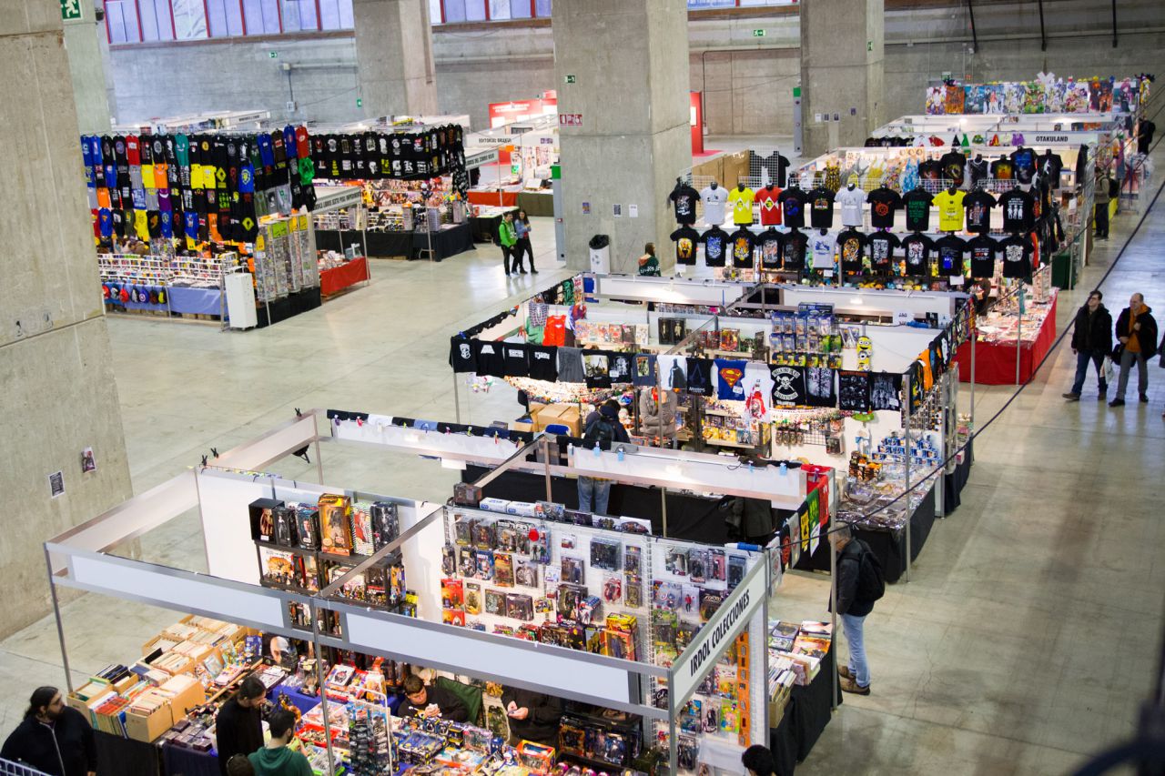 Vista general de una de las plantas de Expocómic.