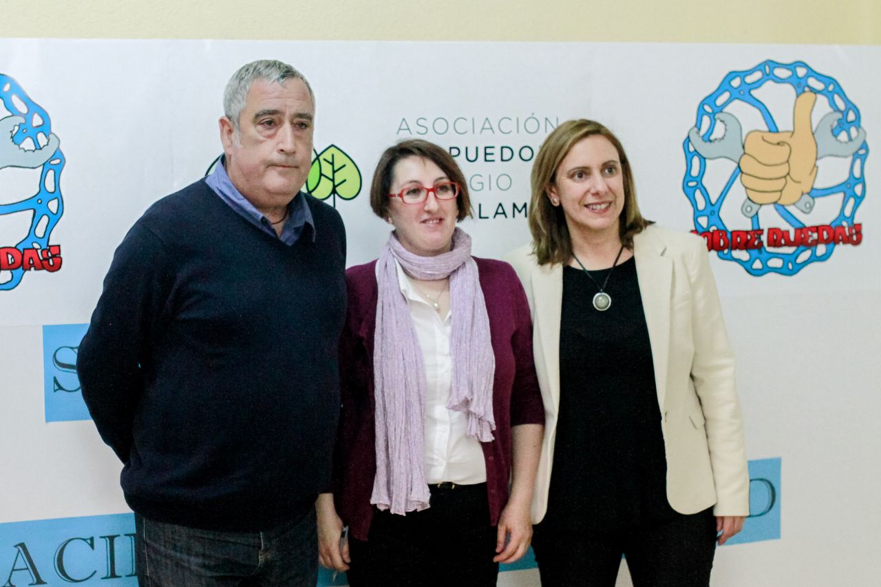 Al acto ha asistido el concejal de distrito de Vallecas Paco Pérez.