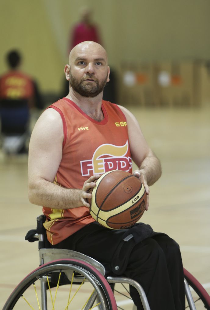 Carlos Vera