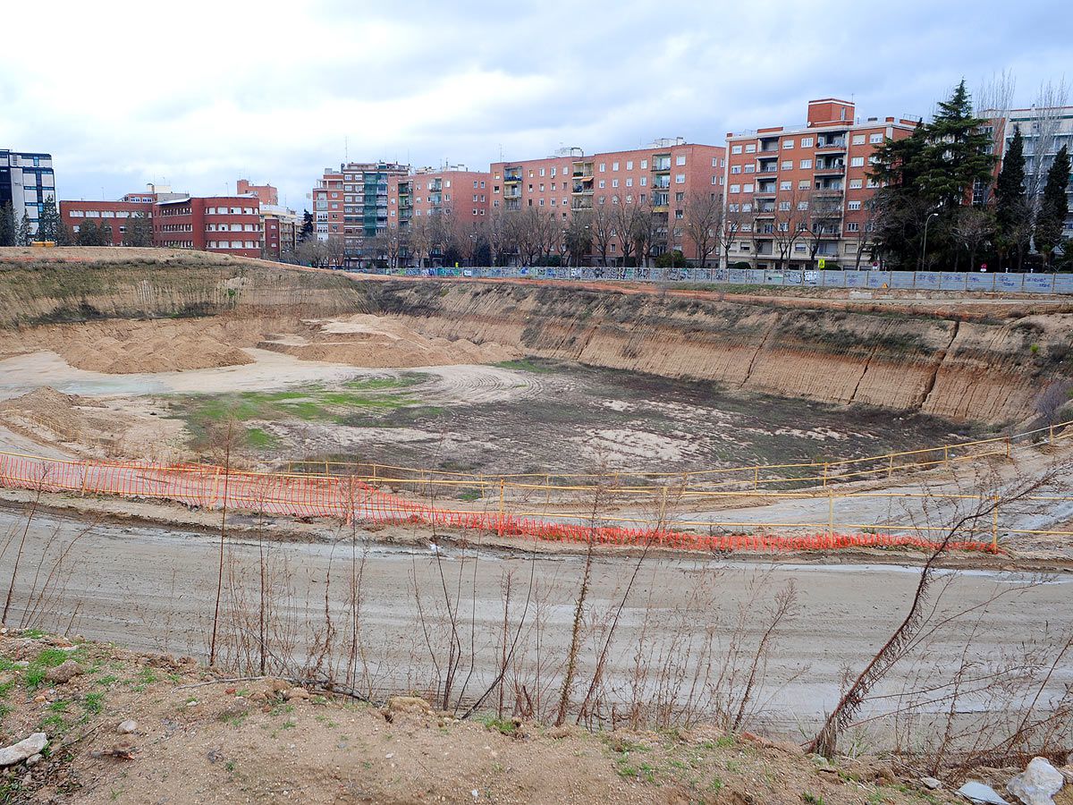 Parcela en la que está previsto construir un estadio de atletismo (13 millones de euros)