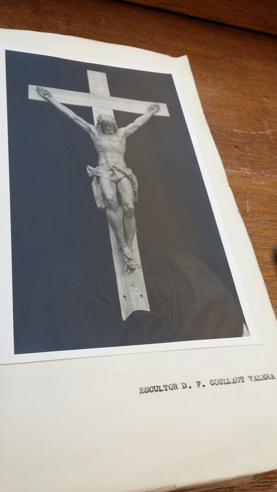 Documentos del proyecto de construcción de la capilla-cripta del cementerio de Mingorrubio
