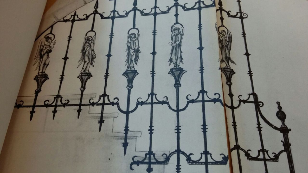 Documentos del proyecto de construcción de la capilla-cripta del cementerio de Mingorrubio