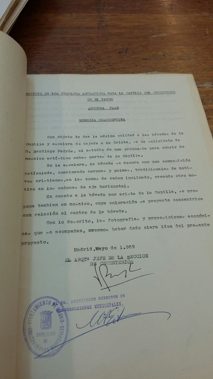 Documentos del proyecto de construcción de la capilla-cripta del cementerio de Mingorrubio