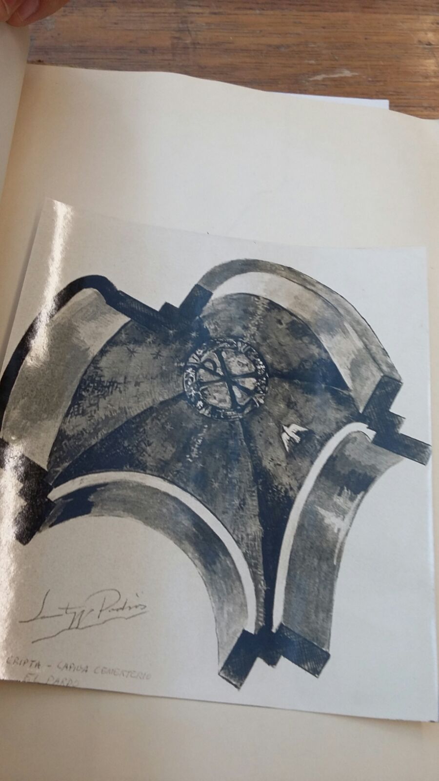 Documentos del proyecto de construcción de la capilla-cripta del cementerio de Mingorrubio