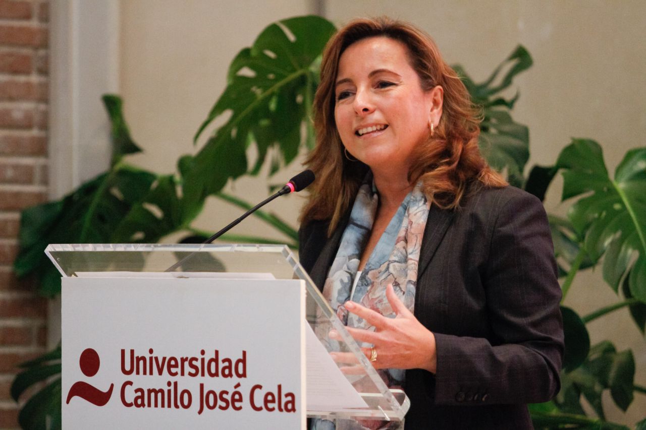 Nieves Segovia, presidenta de la Institución Educativa SEK- Universidad Camilo José Cela y Colegios Internacionales SEK, durante su discurso de apertura de la jornada.