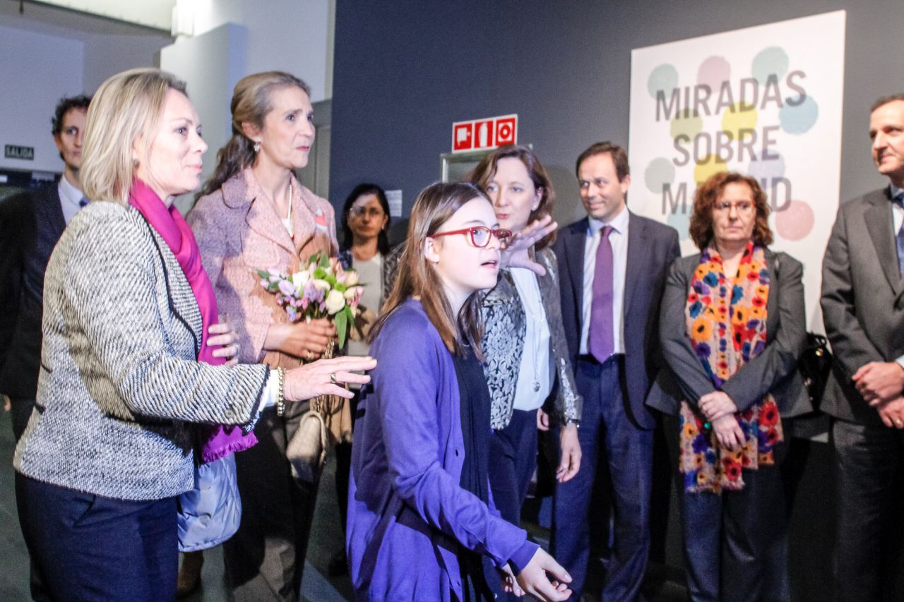 La infanta Elena ha inaugurado la exposición.