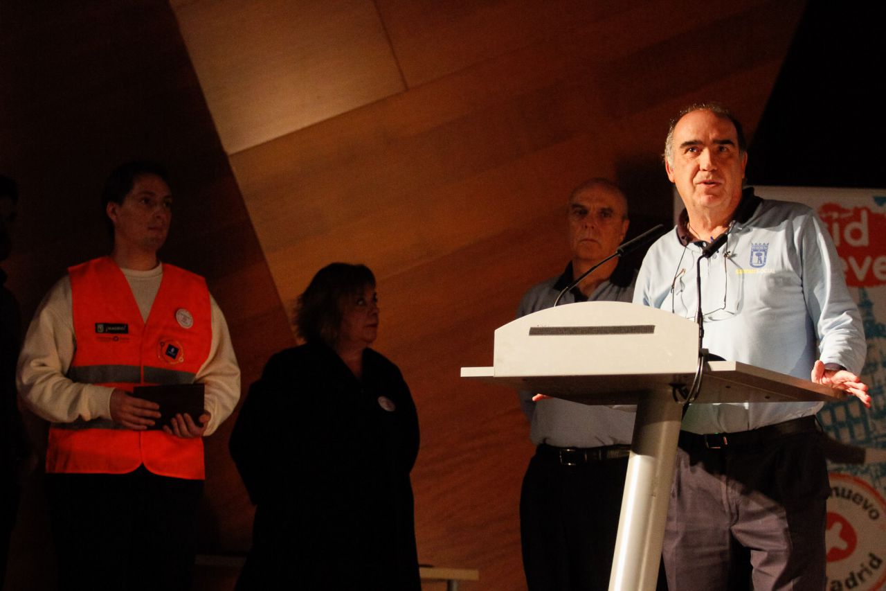 Darío Pérez y Juan Antonio Belmar, del Samur Social, por los  proyectos de voluntariado para personas sin hogar.