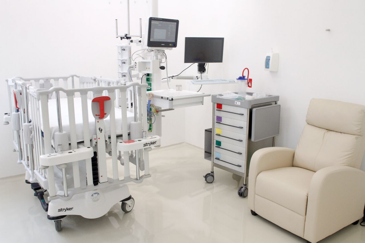 Unidad de Cuidados Intensivos (UCI) del hospital universitario infantil Niño Jesús.