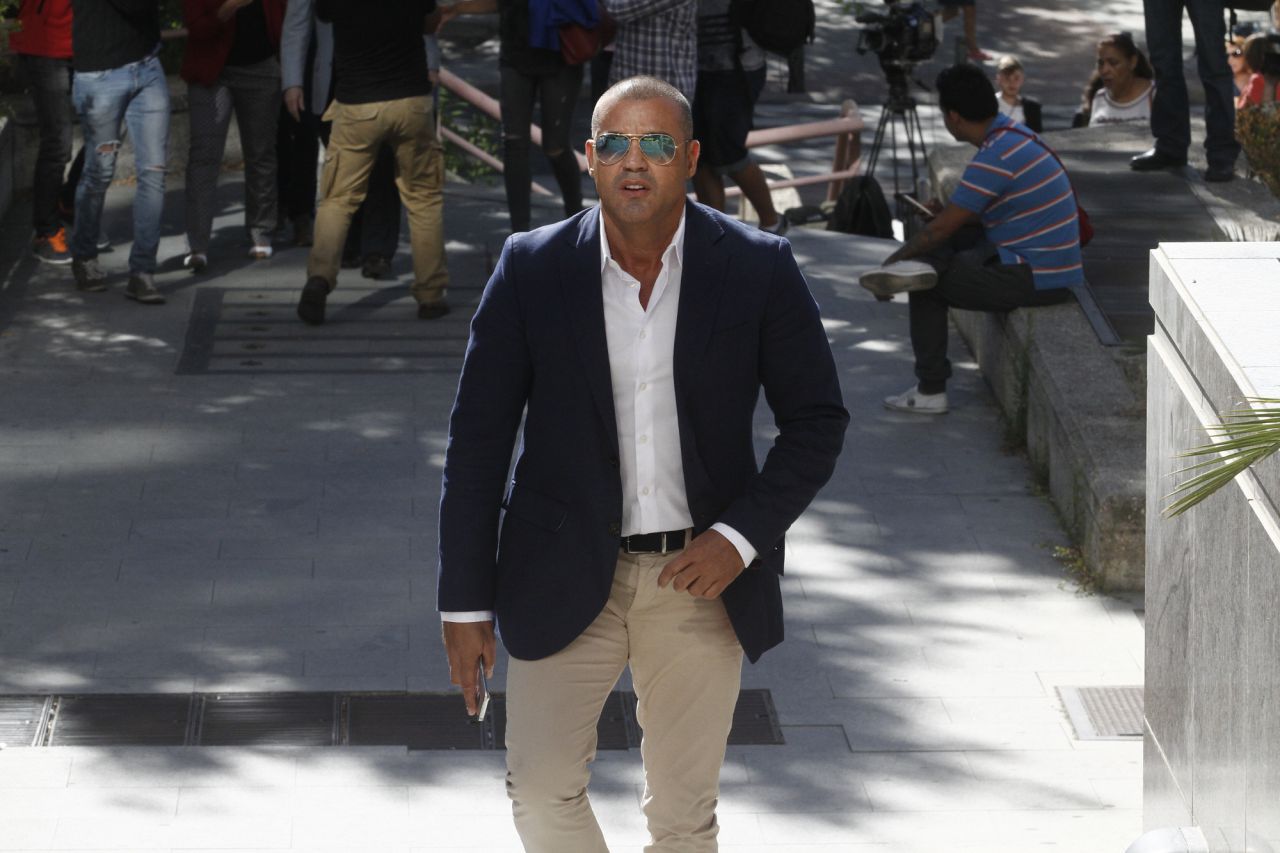 Respecto a juicios que nada tienen que ver con la corrupción política, el año también ha sido “productivo” en tiempos y trámites.

El caso del Madrid Arena ha llegado a su fin  con la condena de 4 años de cárcel al empresario Miguel Ángel Flores  por la muerte de cinco jóvenes, Belén, Cristina, Katia, Belén y María Teresa, en la fiesta que organizó el 1 de noviembre de 2012 en el pabellón municipal Madrid Arena. El exjefe de la Policía Municipal de Madrid Emilio Monteagudo y los doctores Viñals, facultativos de la fiesta, fueron absueltos por el juzgado.

 Antonio Ortiz, presuto pederasta de Ciudad Lineal, también ha sido uno de los protagonistas del año. Pese a que  ha dicho “sentirlo” por las niñas agredidas, parece difícil que sea declarado inocente por  las pruebas “contundentes  que tiene en sus manos la Policía, quien le ha definido como un  pederasta con parafilias marcadas, decidido, imprudente y sin empatía. El juicio está visto para sentencia.
