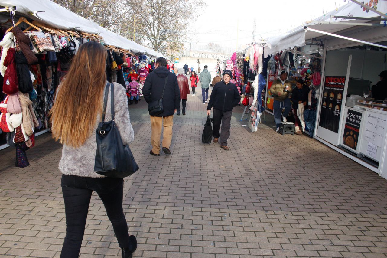 Mercadillo navideño en Aluche