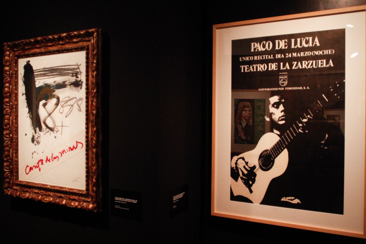 Cartel de una actuación de paco de Lucía en el Teatro de la Zarzuela (1971) y el cartel encargado a Tapies del Festival Internacional del cante de Las Minas de la Unión.