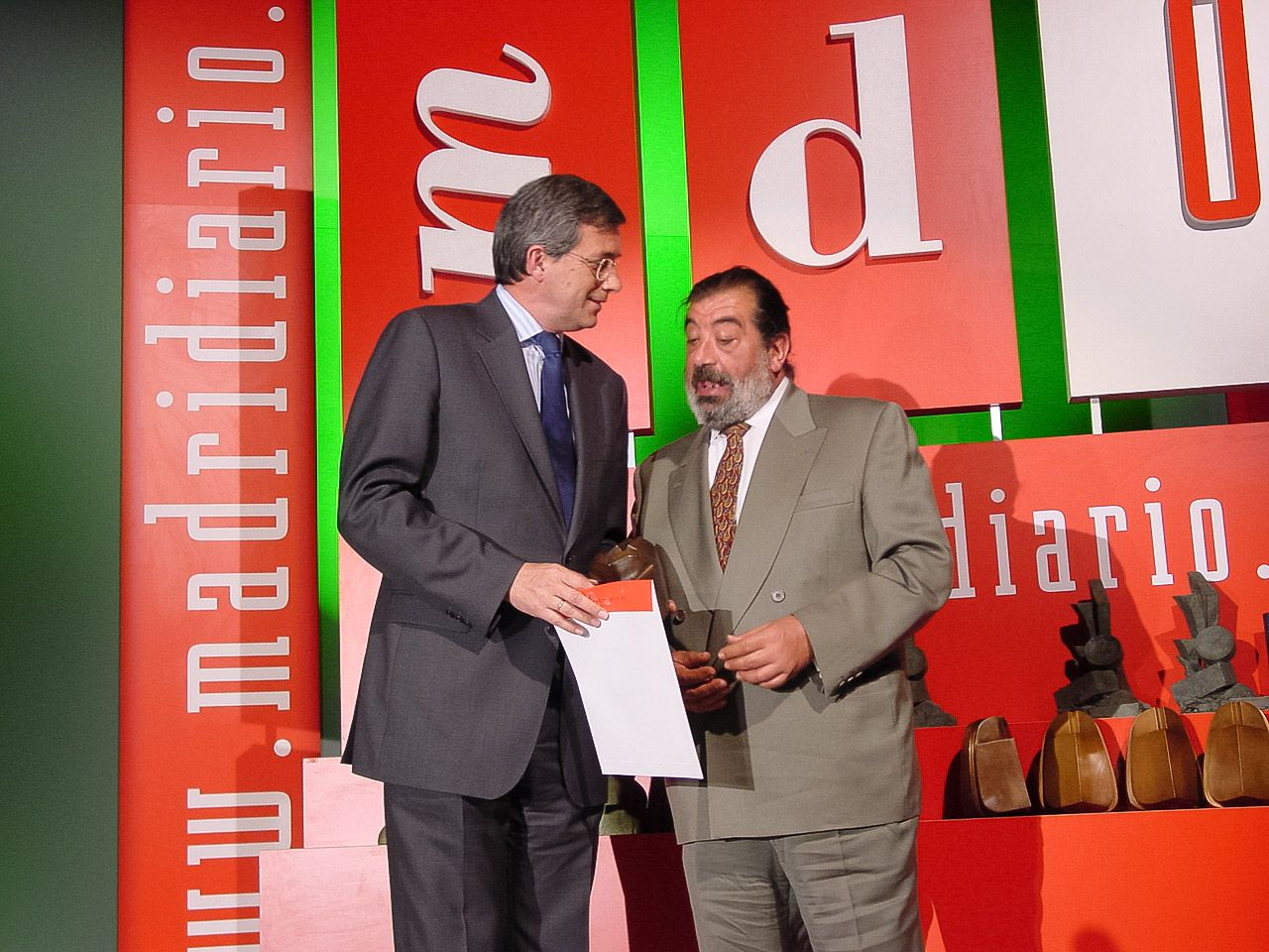Carlos Martínez, director general de Obra Social de Cajamadrid, y José Miguel Utande.