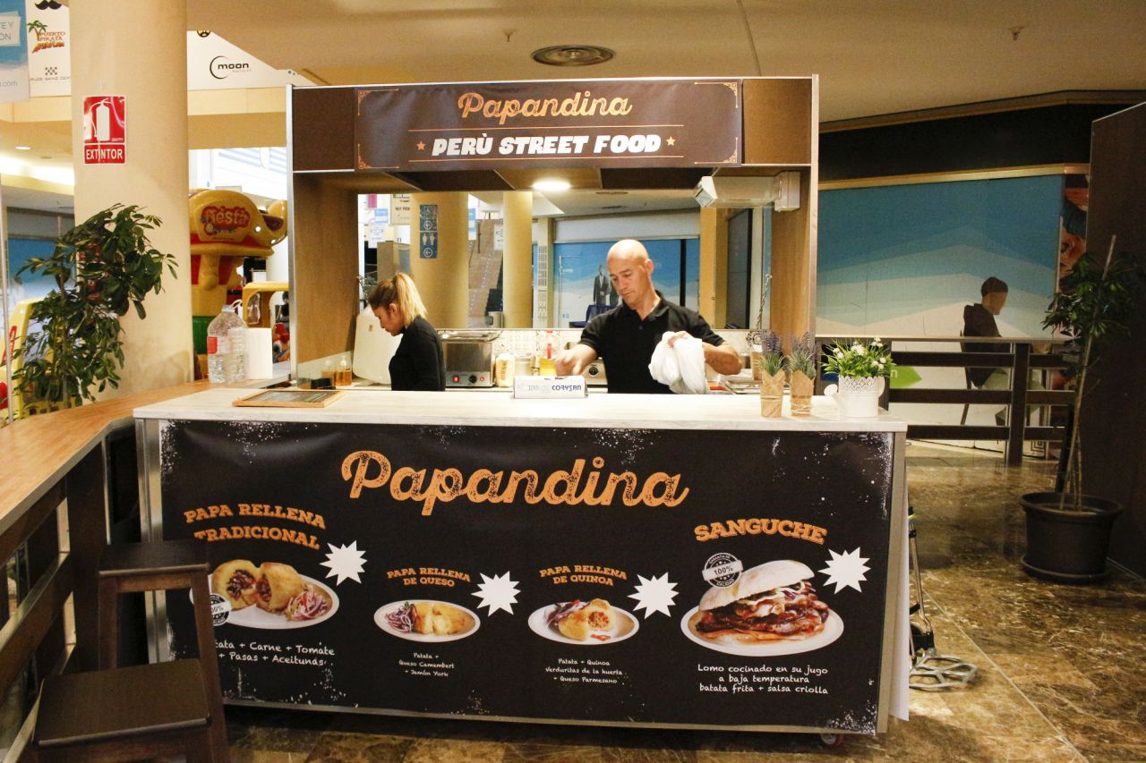 La comida peruana tiene su propio 'food truck' en la Calle Gourmet.