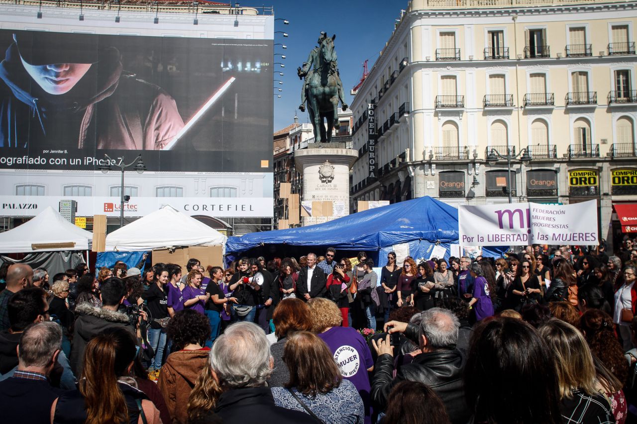 Concentración en Sol por el Día Internacional de la Mujer.